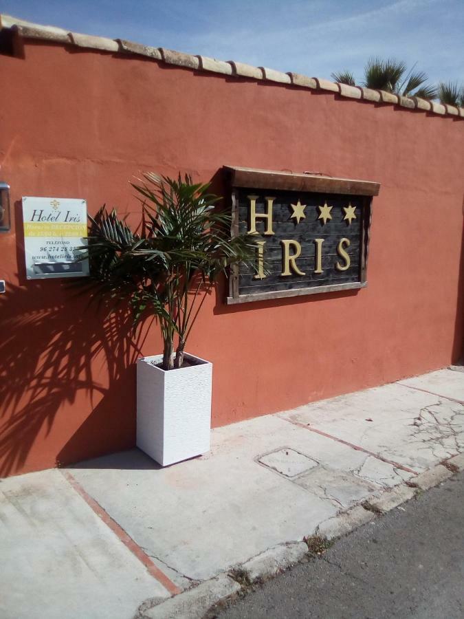 Hotel Iris La Eliana Eksteriør bilde